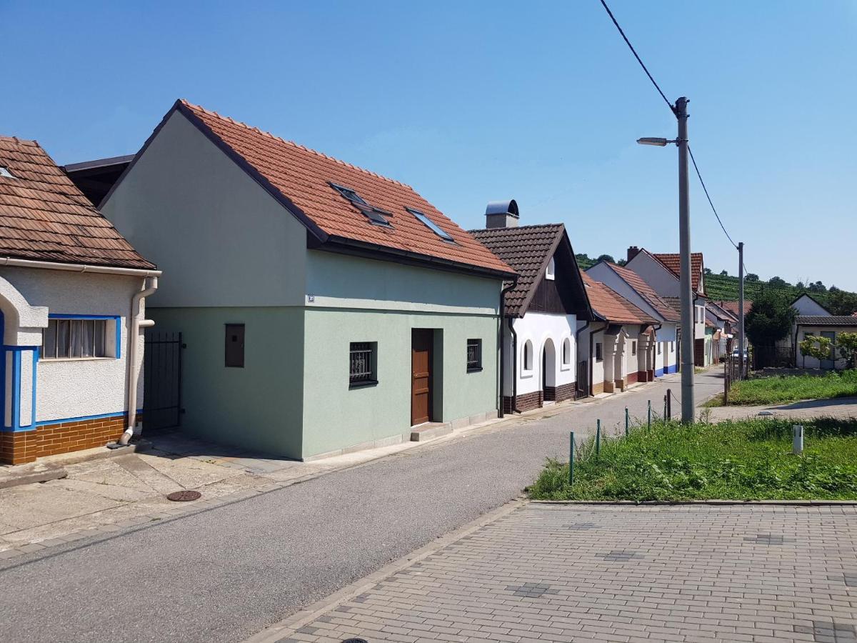 Sklep U Cejku Villa Mutěnice Eksteriør bilde